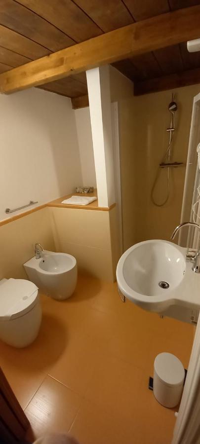 La Terrazza Del Quarto LʼAquila Eksteriør bilde